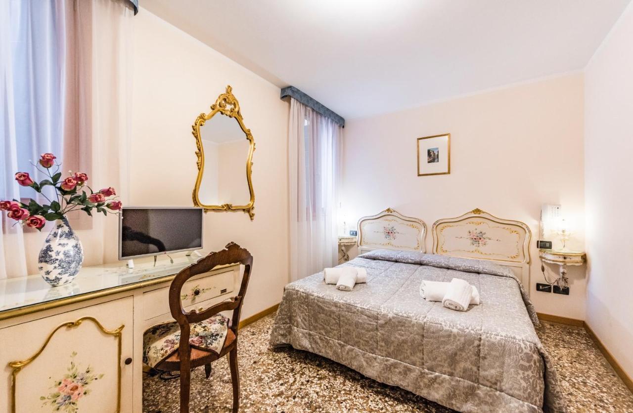 Ca' Leon D'Oro Hotel Венеция Екстериор снимка
