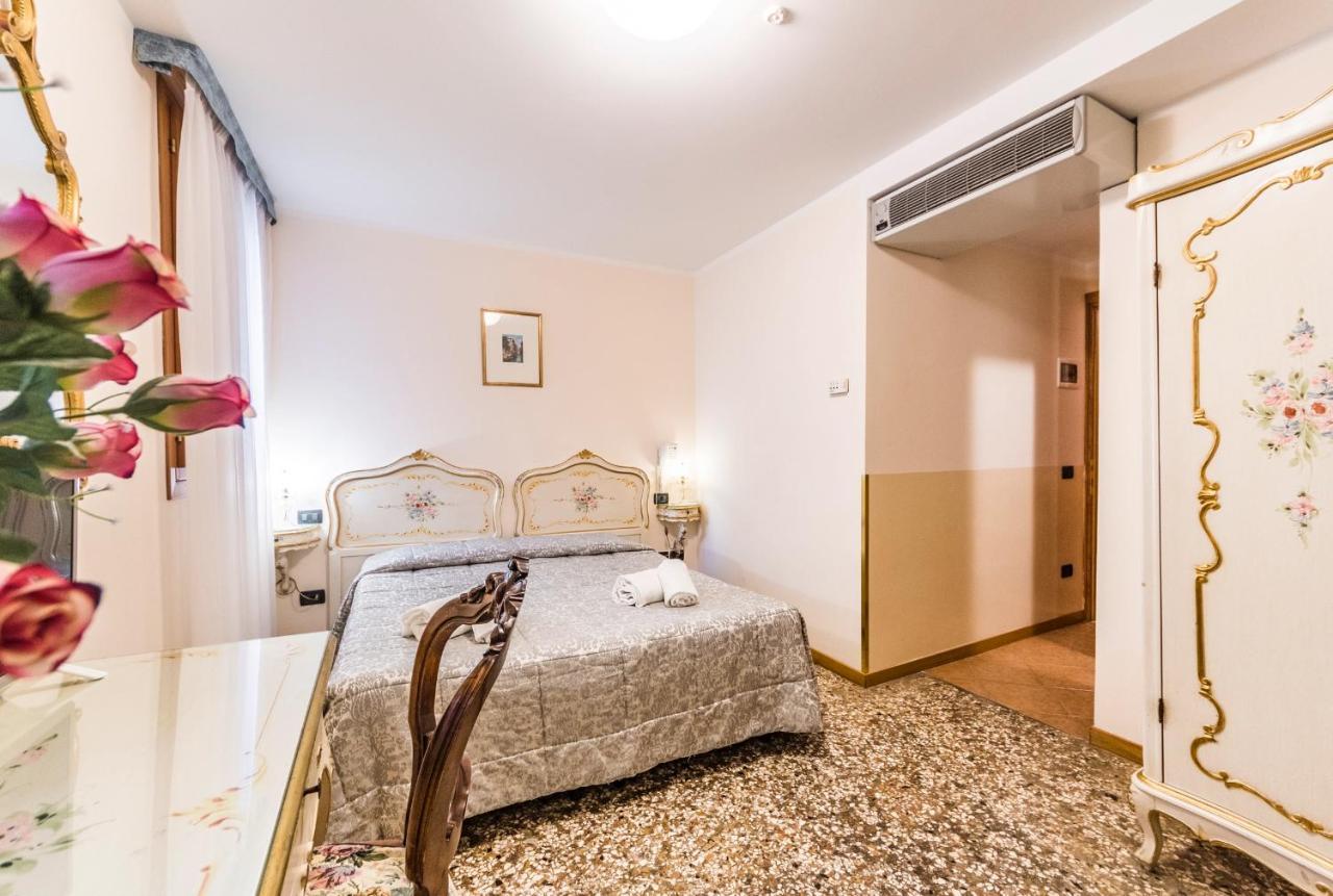 Ca' Leon D'Oro Hotel Венеция Екстериор снимка
